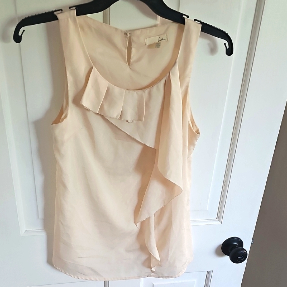 NWOT Lush Ivory Sleeveless Ruffled Blouse